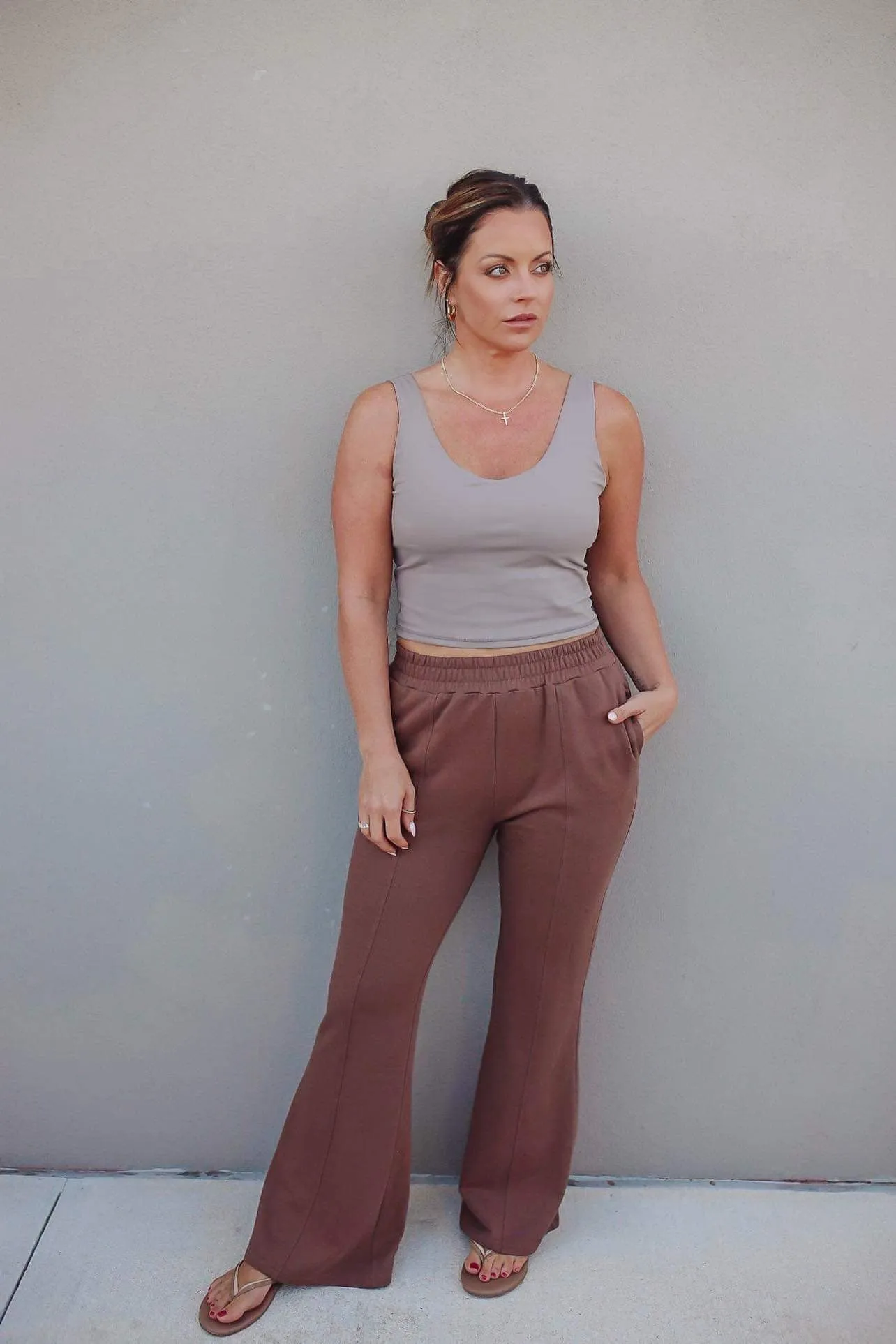 Abela Balance Flare Sweat Pants- Mocha