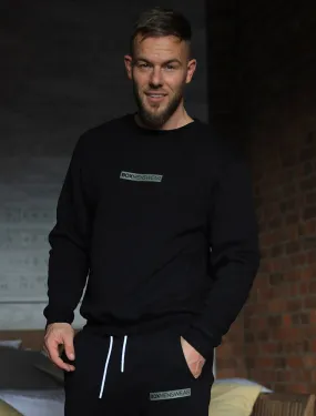 Comfort Fit: Crew Neck - Black