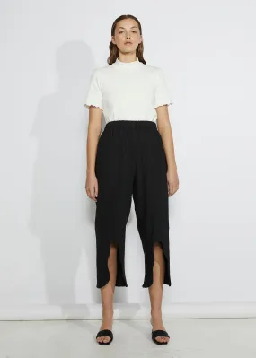 DISTORT CULOTTES [ Black Crinkle Cotton Wide Leg Pants, Wavy Cutout ]