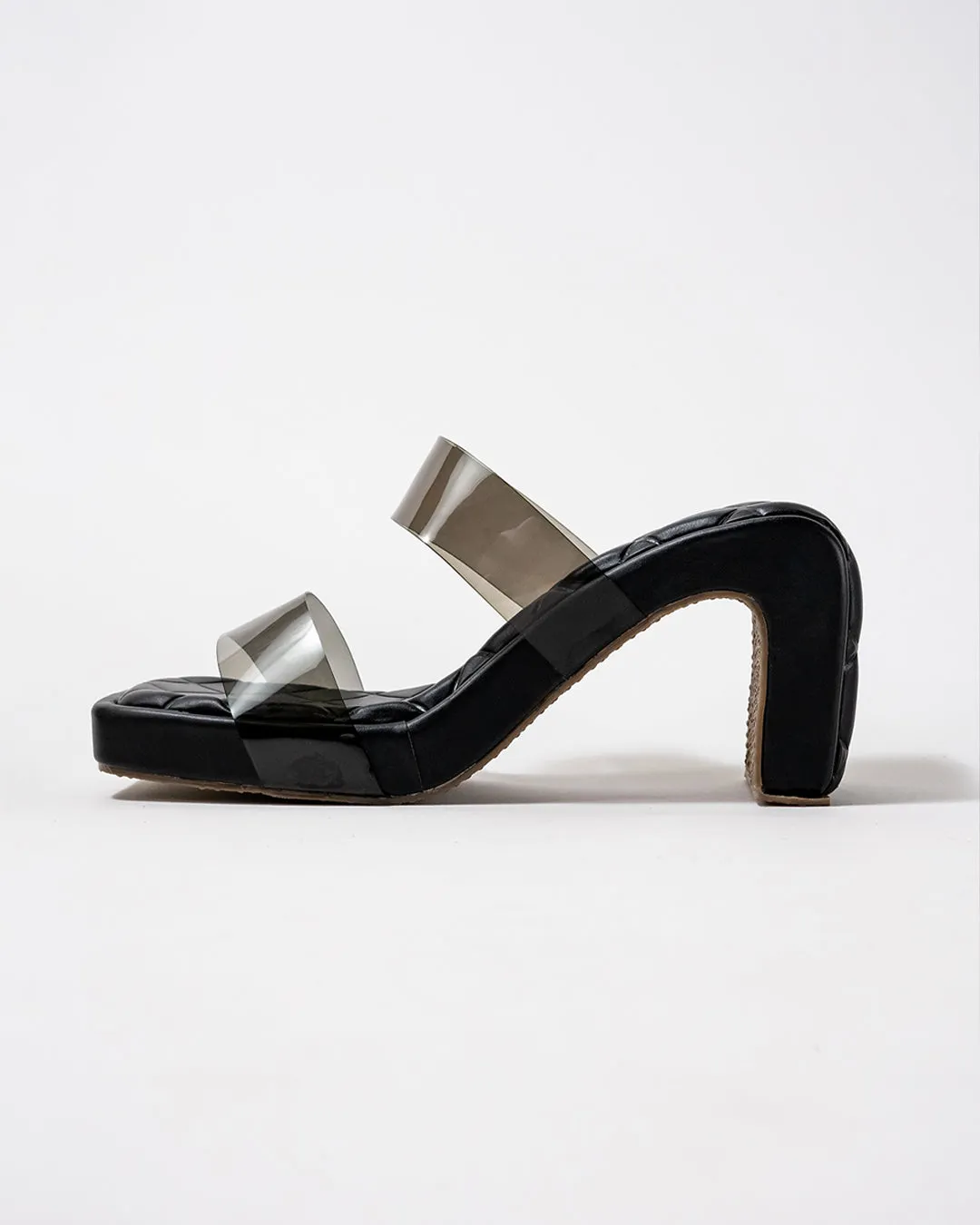 Pillow Walk Black Trending Heels